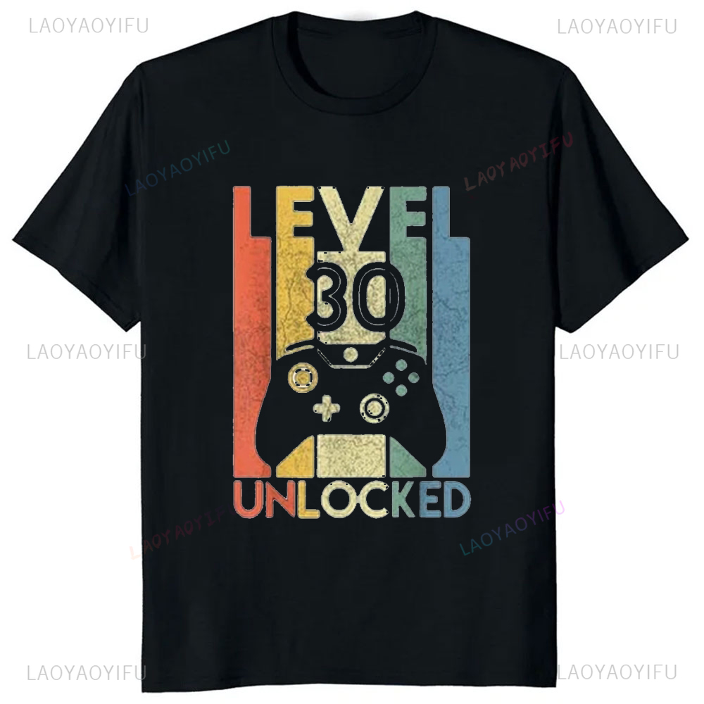 Street Fashion Magazine - Funny Video Gamer Graphic Level 30