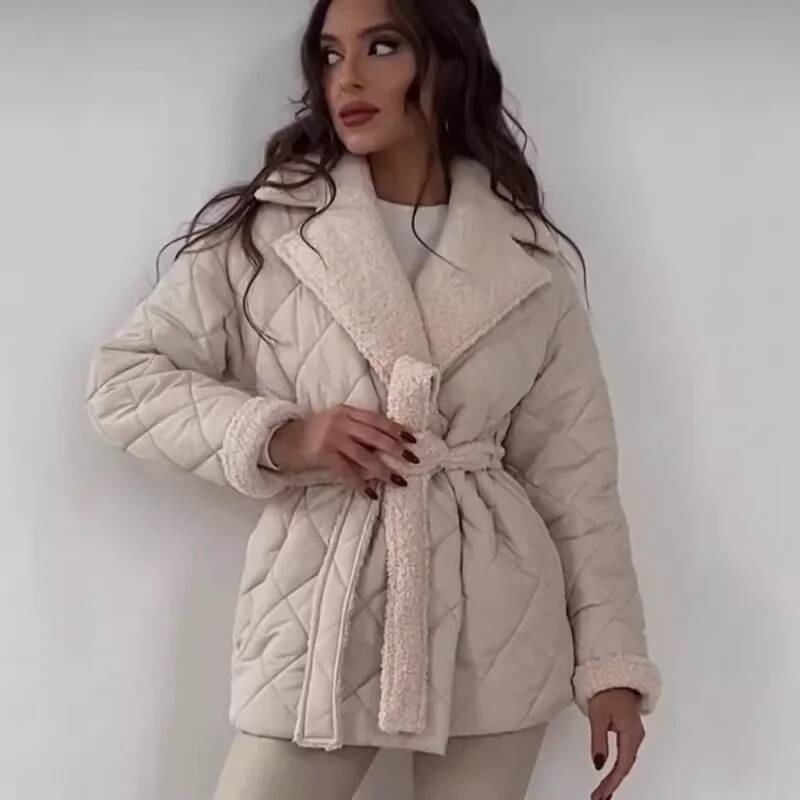 Elegant Quilted With Faux Fur  - Street Fashion Taiwan review and price