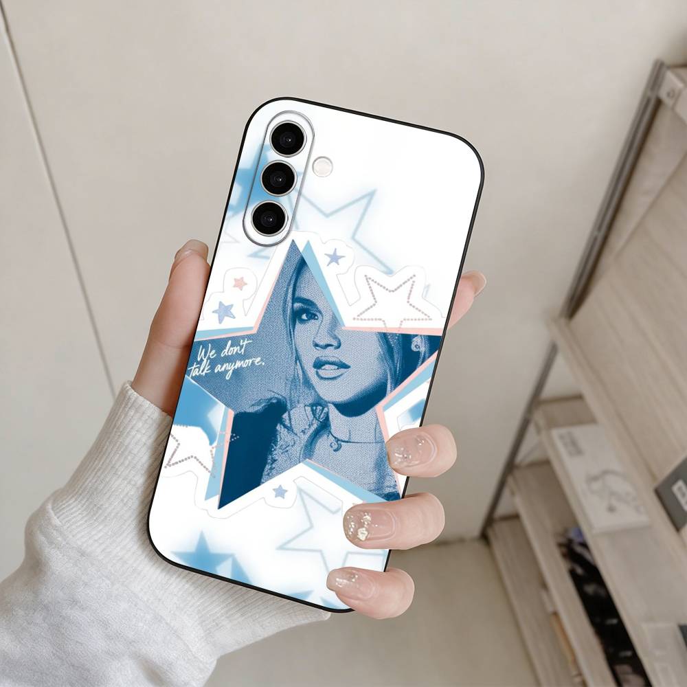 F-Freya Skye Singer Phone Case - Street Fashion Official review and price