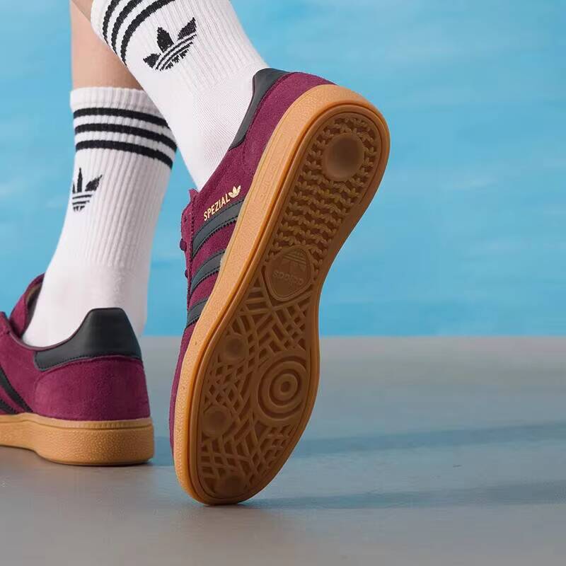 Adidas samba Trefoil Unisex Lo - Street Fashion Hong Kong review and price